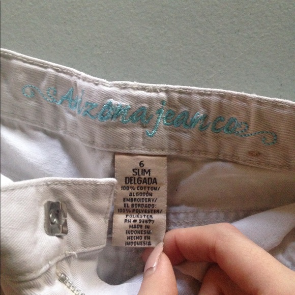 Khaki Shorts - Picture 5 of 5